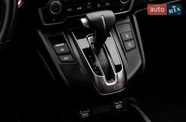 Позашляховик / Кросовер Honda CR-V 2022 в 