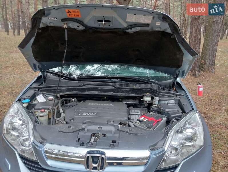 Внедорожник / Кроссовер Honda CR-V 2007 в Кременчуге