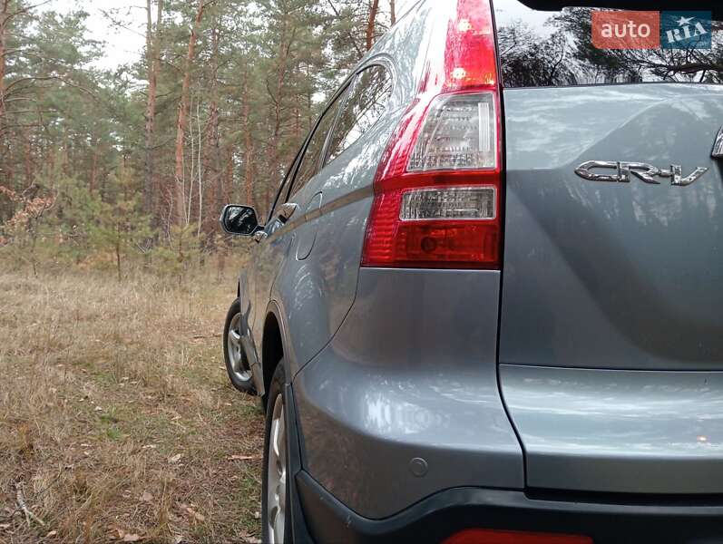 Внедорожник / Кроссовер Honda CR-V 2007 в Кременчуге