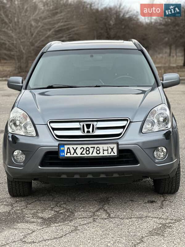 Внедорожник / Кроссовер Honda CR-V 2005 в Харькове