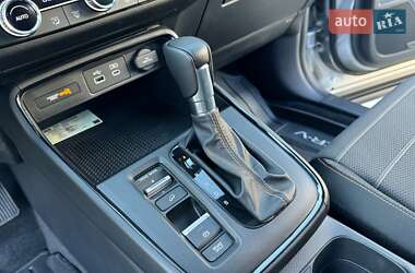 Внедорожник / Кроссовер Honda CR-V 2023 в 