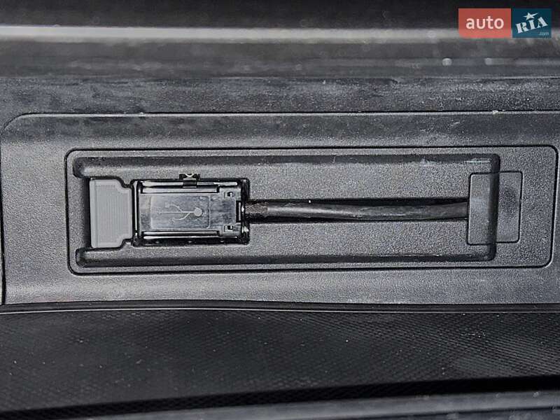 Позашляховик / Кросовер Honda CR-V 2011 в Дніпрі