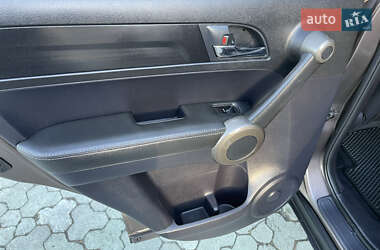 Внедорожник / Кроссовер Honda CR-V 2011 в 