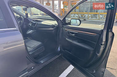 Внедорожник / Кроссовер Honda CR-V 2022 в 