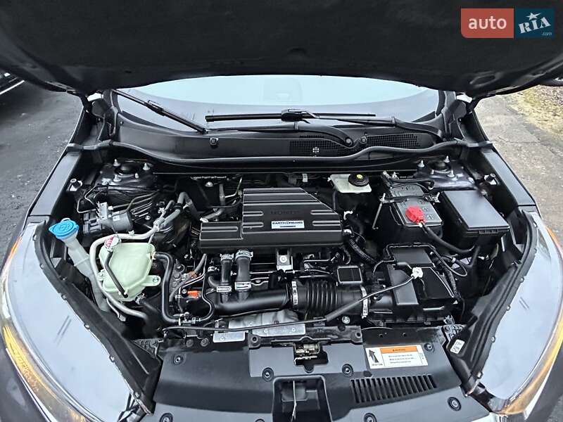 Позашляховик / Кросовер Honda CR-V 2017 в Одесі