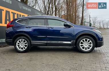 Внедорожник / Кроссовер Honda CR-V 2018 в 