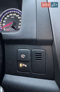 Внедорожник / Кроссовер Honda CR-V 2010 в 