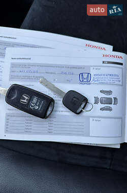 Внедорожник / Кроссовер Honda CR-V 2010 в 
