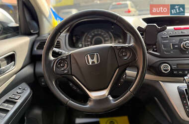 Внедорожник / Кроссовер Honda CR-V 2013 в Черновцах