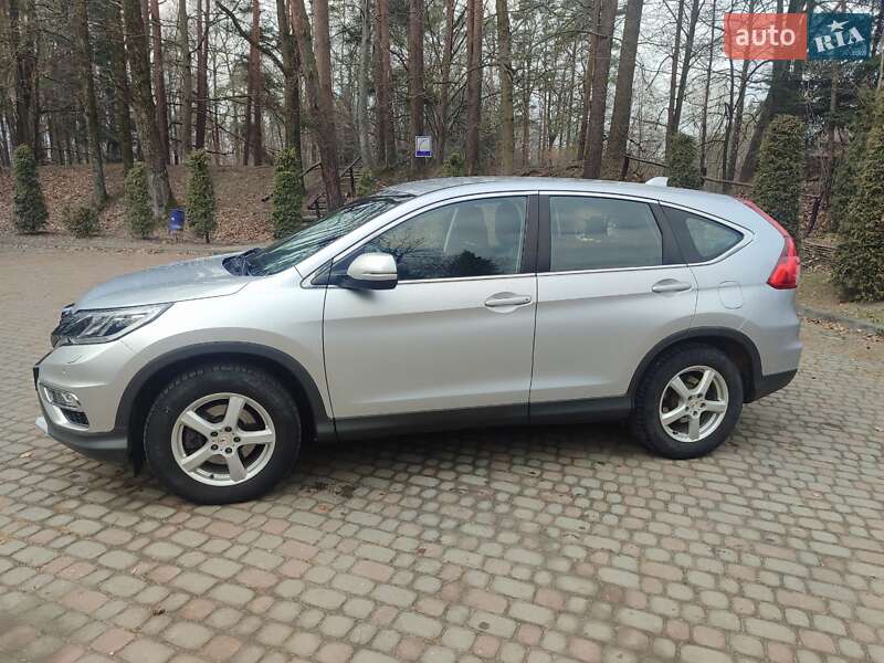 Позашляховик / Кросовер Honda CR-V 2015 в Трускавці
