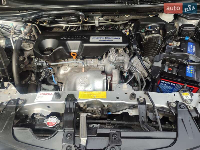 Позашляховик / Кросовер Honda CR-V 2015 в Трускавці