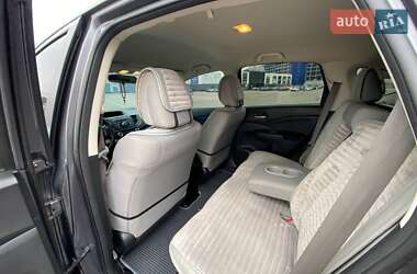Внедорожник / Кроссовер Honda CR-V 2015 в 