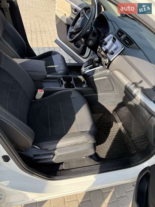 Внедорожник / Кроссовер Honda CR-V 2017 в Львове фото 8 Внедорожник / Кроссовер Honda CR-V 2017 в Львове