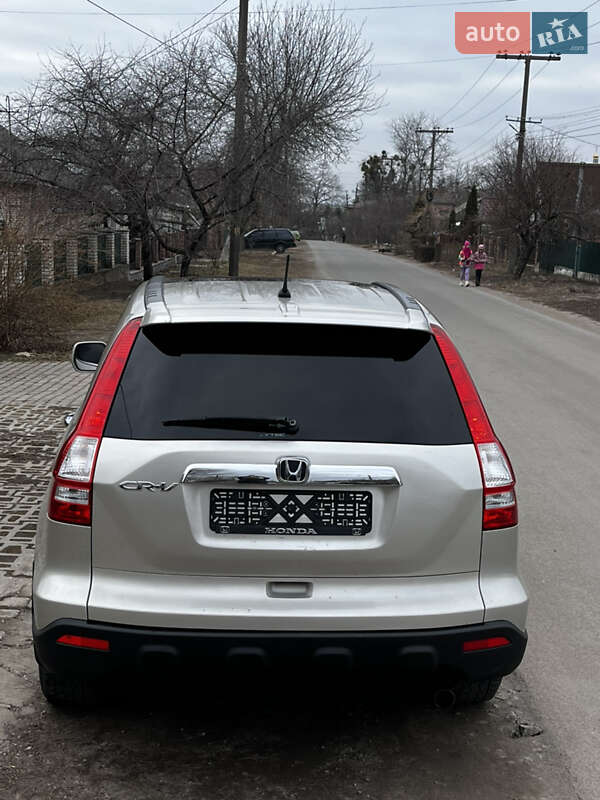 Внедорожник / Кроссовер Honda CR-V 2007 в Липовце