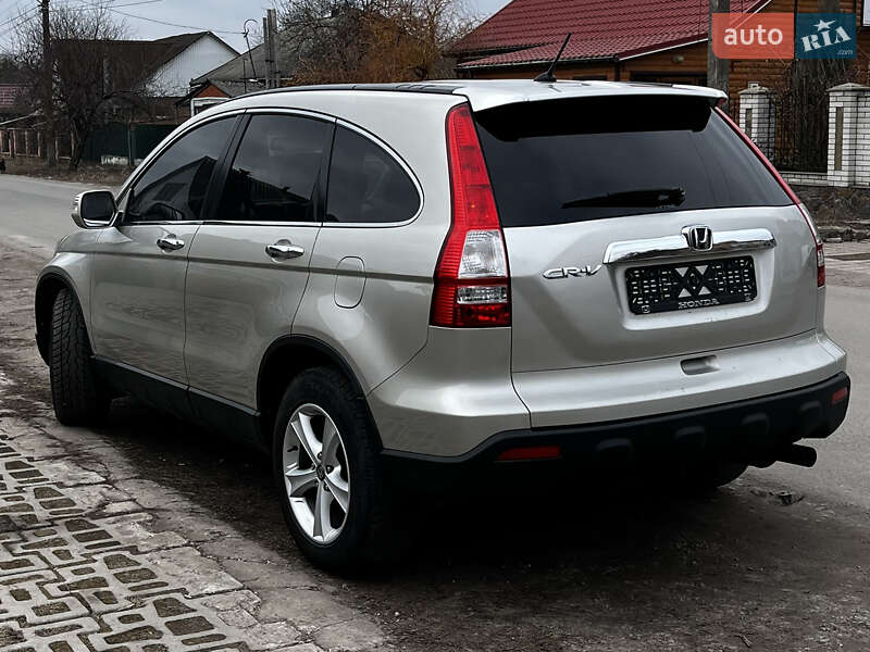 Внедорожник / Кроссовер Honda CR-V 2007 в Липовце