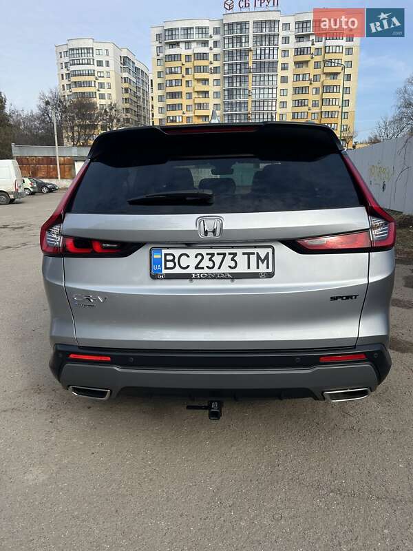 Внедорожник / Кроссовер Honda CR-V 2023 в Львове