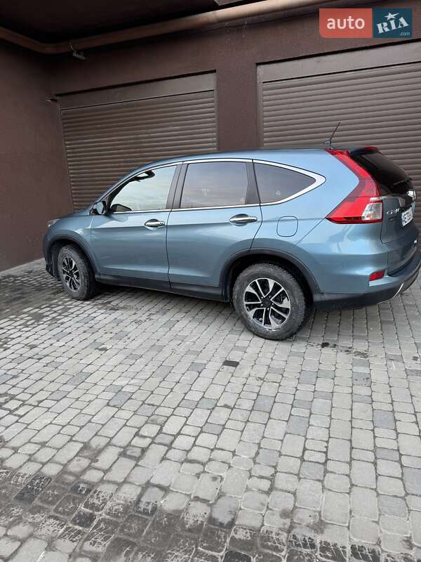 Внедорожник / Кроссовер Honda CR-V 2015 в Днепре