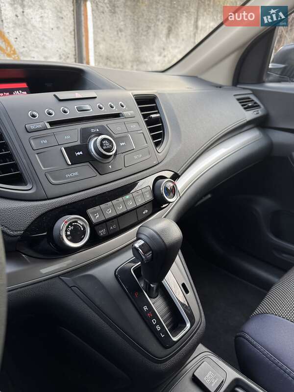 Внедорожник / Кроссовер Honda CR-V 2015 в Днепре