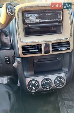 Внедорожник / Кроссовер Honda CR-V 2005 в 