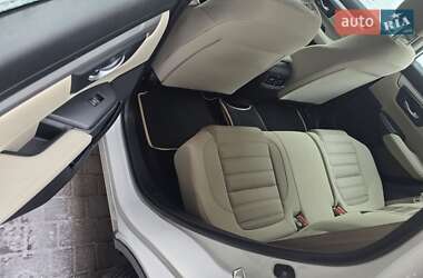 Внедорожник / Кроссовер Honda CR-V 2018 в 