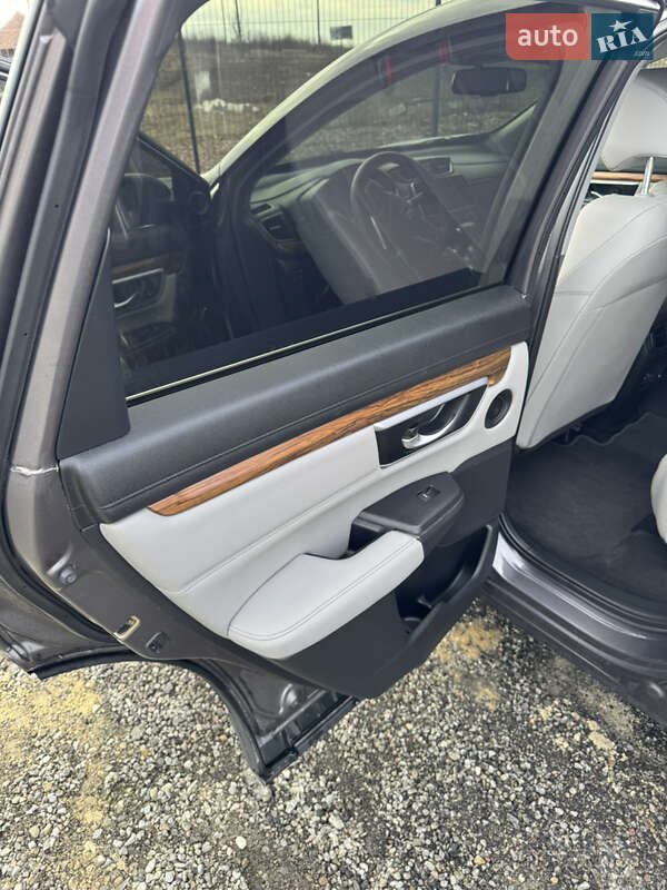 Внедорожник / Кроссовер Honda CR-V 2017 в Николаеве фото 17 Внедорожник / Кроссовер Honda CR-V 2017 в Николаеве