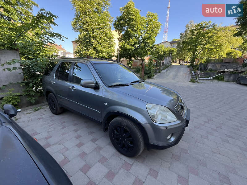 Внедорожник / Кроссовер Honda CR-V 2005 в Львове