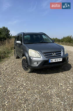 Позашляховик / Кросовер Honda CR-V 2005 в 