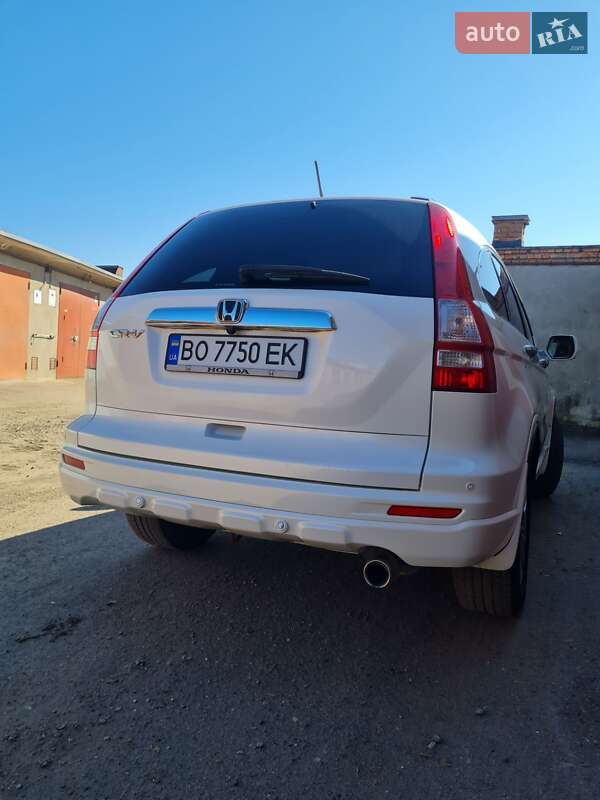 Внедорожник / Кроссовер Honda CR-V 2011 в Тернополе