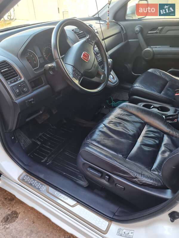 Внедорожник / Кроссовер Honda CR-V 2011 в Тернополе