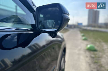 Внедорожник / Кроссовер Honda CR-V 2016 в 