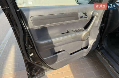 Позашляховик / Кросовер Honda CR-V 2011 в 