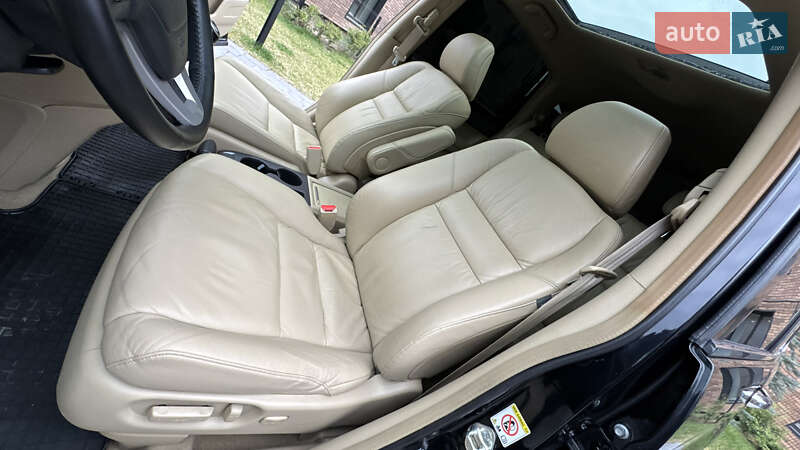 Позашляховик / Кросовер Honda CR-V 2007 в Івано-Франківську