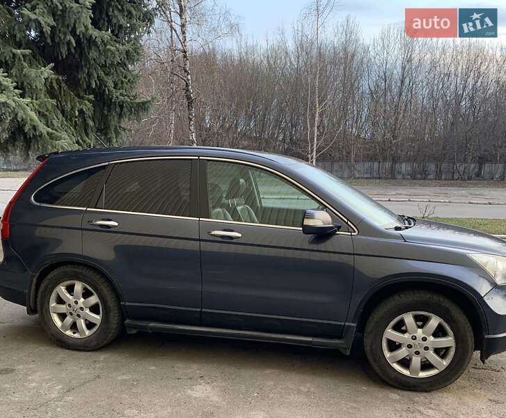 Внедорожник / Кроссовер Honda CR-V 2007 в Лубнах