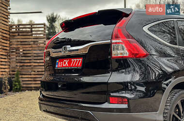 Позашляховик / Кросовер Honda CR-V 2016 в 