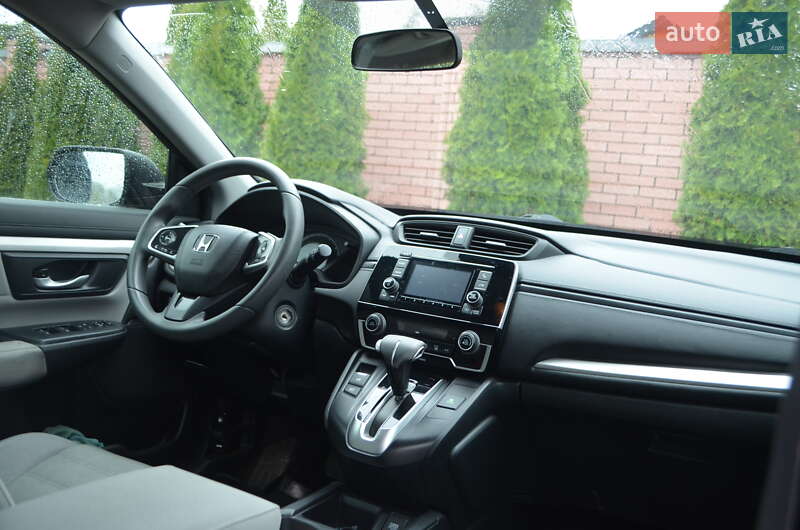 Позашляховик / Кросовер Honda CR-V 2017 в Львові