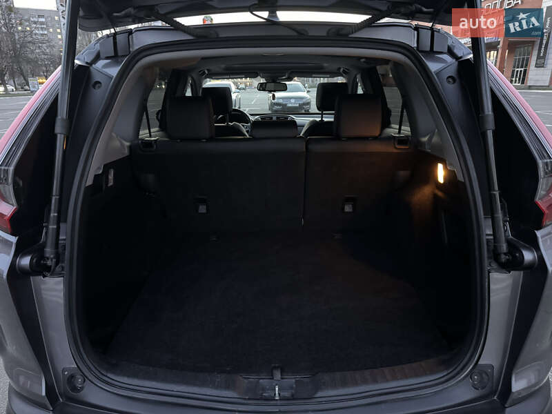 Внедорожник / Кроссовер Honda CR-V 2020 в Киеве