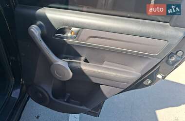 Позашляховик / Кросовер Honda CR-V 2007 в 