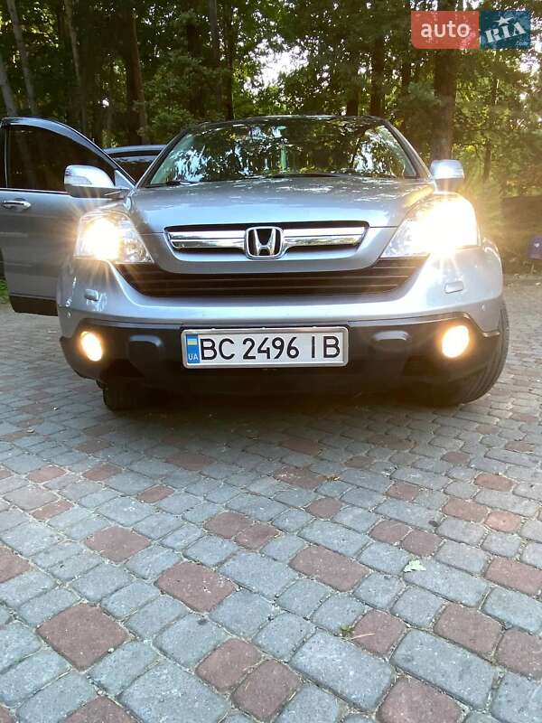 Внедорожник / Кроссовер Honda CR-V 2007 в Дрогобыче