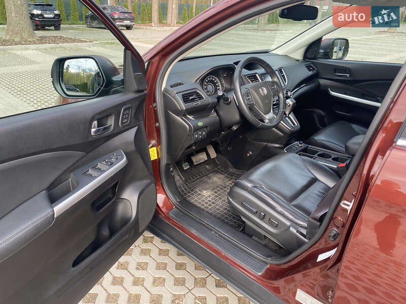 Внедорожник / Кроссовер Honda CR-V 2015 в Харькове