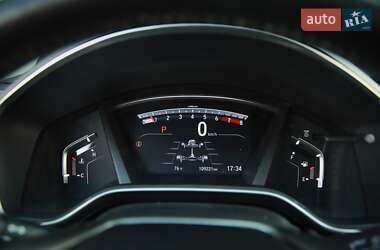 Внедорожник / Кроссовер Honda CR-V 2018 в 