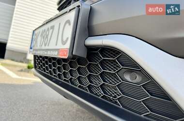 Внедорожник / Кроссовер Honda CR-V 2022 в 