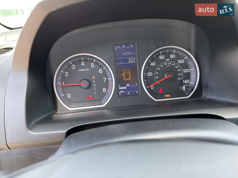 Внедорожник / Кроссовер Honda CR-V 2011 в Киеве