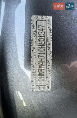 Позашляховик / Кросовер Honda CR-V 2012 в 