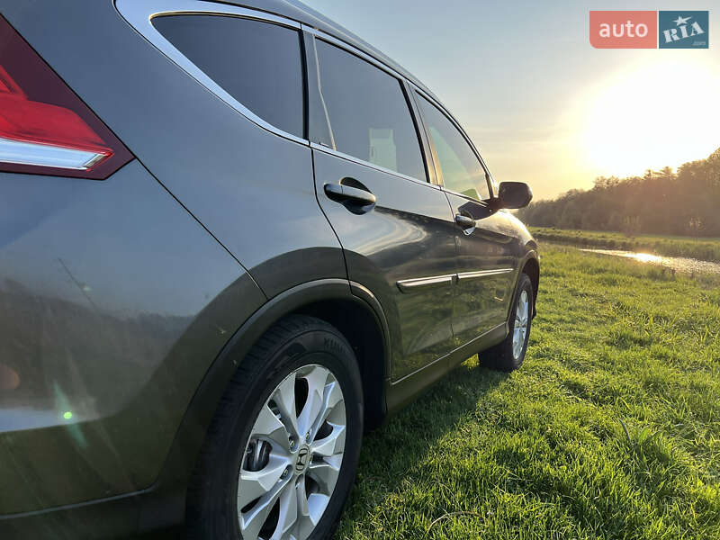 Внедорожник / Кроссовер Honda CR-V 2012 в Мироновке