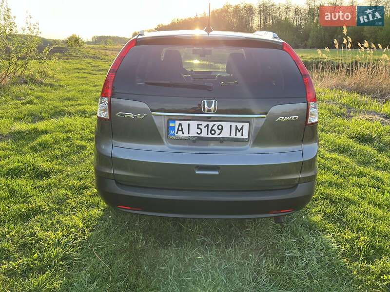 Внедорожник / Кроссовер Honda CR-V 2012 в Мироновке
