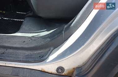 Внедорожник / Кроссовер Honda CR-V 2002 в 