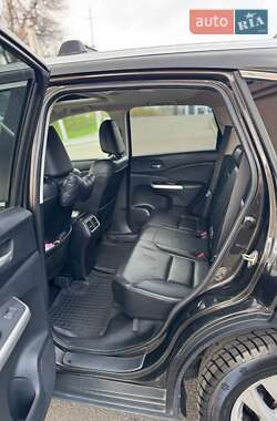 Позашляховик / Кросовер Honda CR-V 2015 в 