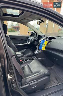 Позашляховик / Кросовер Honda CR-V 2015 в 