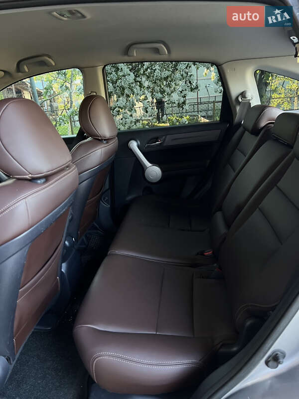 Позашляховик / Кросовер Honda CR-V 2007 в Старих Кутах фото 7 Позашляховик / Кросовер Honda CR-V 2007 в Старих Кутах
