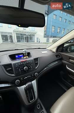 Позашляховик / Кросовер Honda CR-V 2013 в 